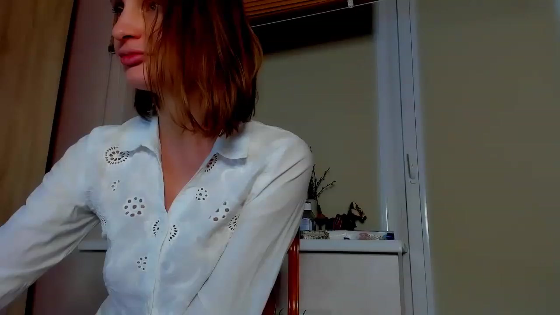 Gallery image thumbnail from Elenapre's myfreecams stream on, 06/23/2023, 07:54 image 7 of 20