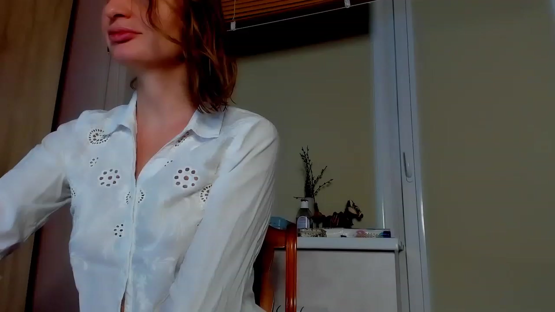 Gallery image thumbnail from Elenapre's myfreecams stream on, 06/23/2023, 07:54 image 8 of 20