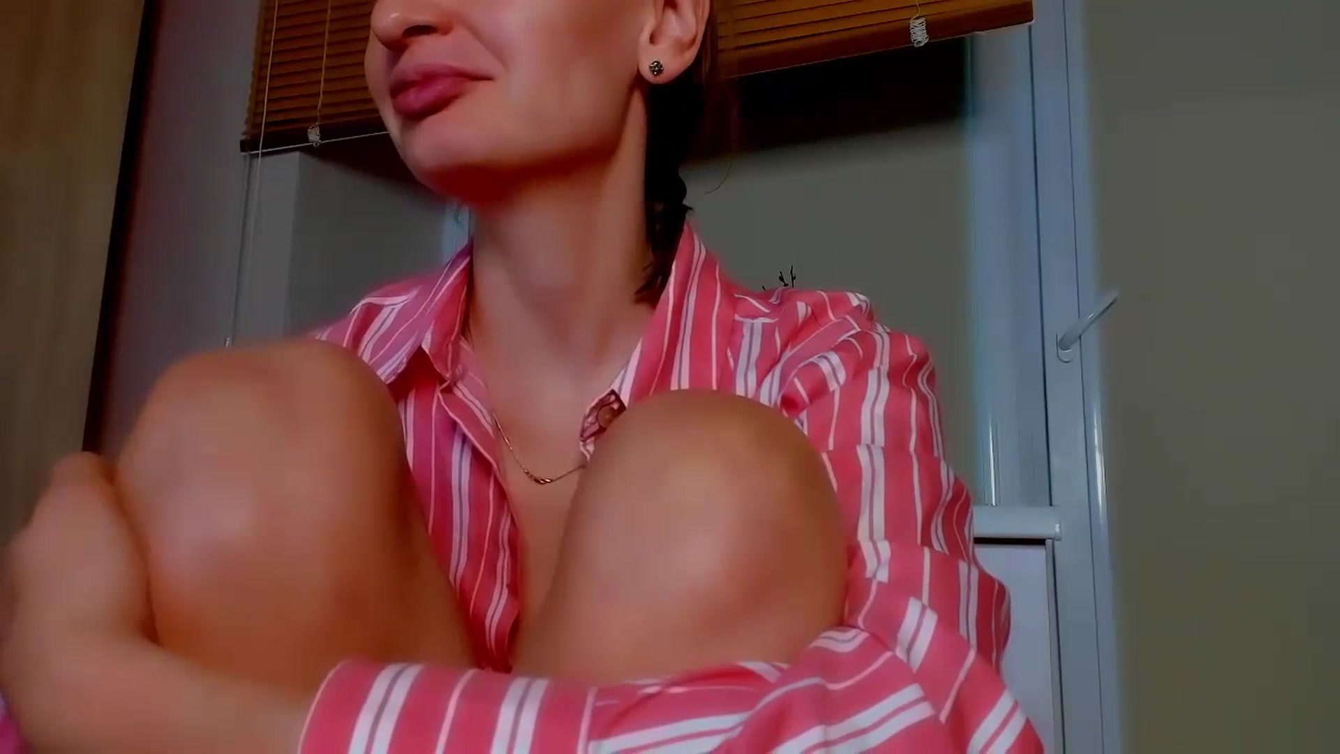 Gallery image thumbnail from Elenapre's myfreecams stream on, 07/06/2023, 07:06 image 13 of 20