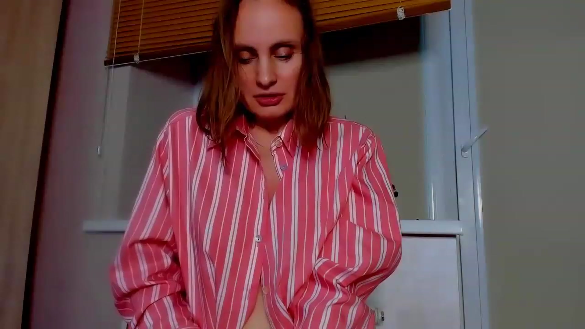 Gallery image thumbnail from Elenapre's myfreecams stream on, 07/06/2023, 08:26 image 6 of 20