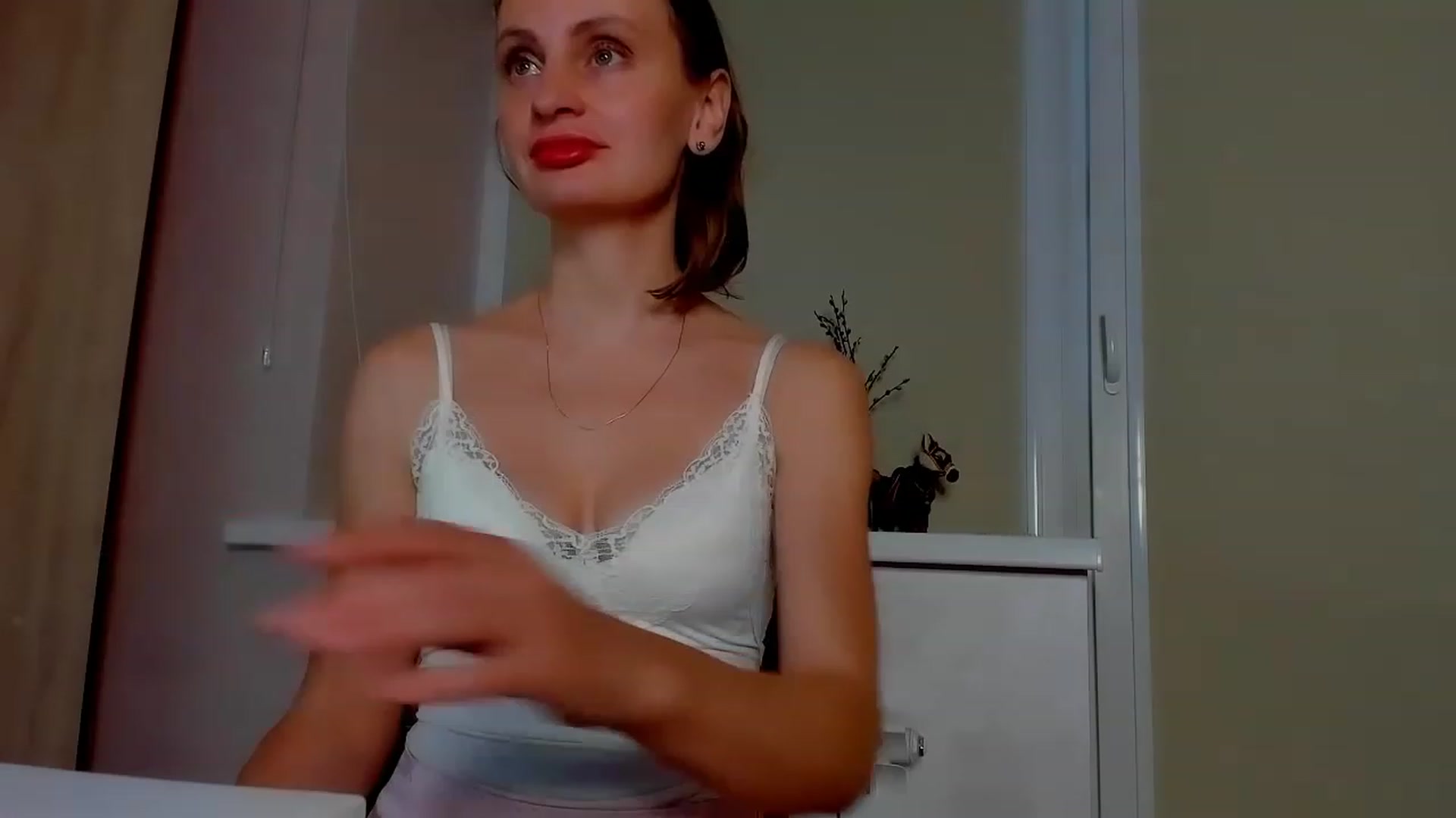 Gallery image thumbnail from Elenapre's myfreecams stream on, 07/07/2023, 05:00 image 1 of 20