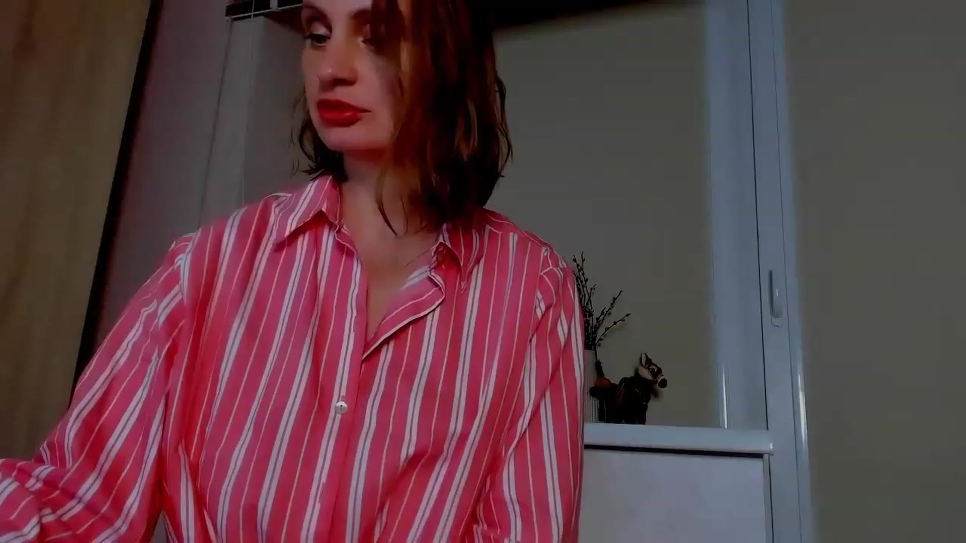 Gallery image thumbnail from Elenapre's myfreecams stream on, 07/07/2023, 08:09 image 9 of 20
