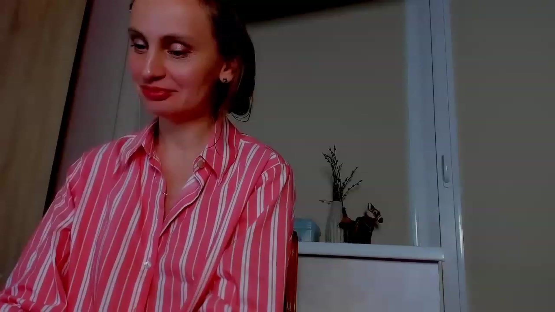 Gallery image thumbnail from Elenapre's myfreecams stream on, 07/07/2023, 08:09 image 20 of 20
