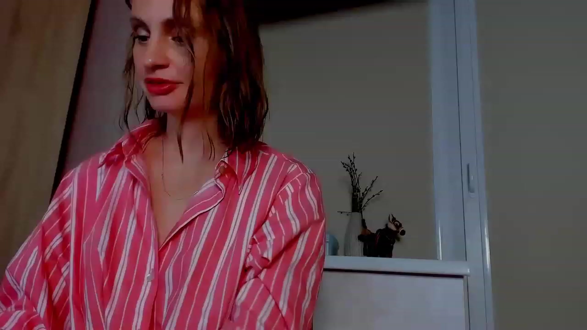 Gallery image thumbnail from Elenapre's myfreecams stream on, 07/07/2023, 08:09 image 1 of 20