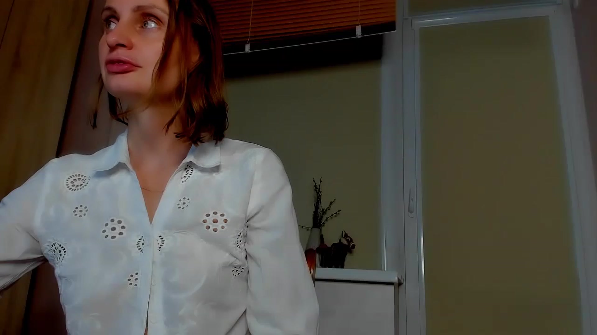 Gallery image thumbnail from Elenapre's myfreecams stream on, 07/15/2023, 06:12 image 7 of 20
