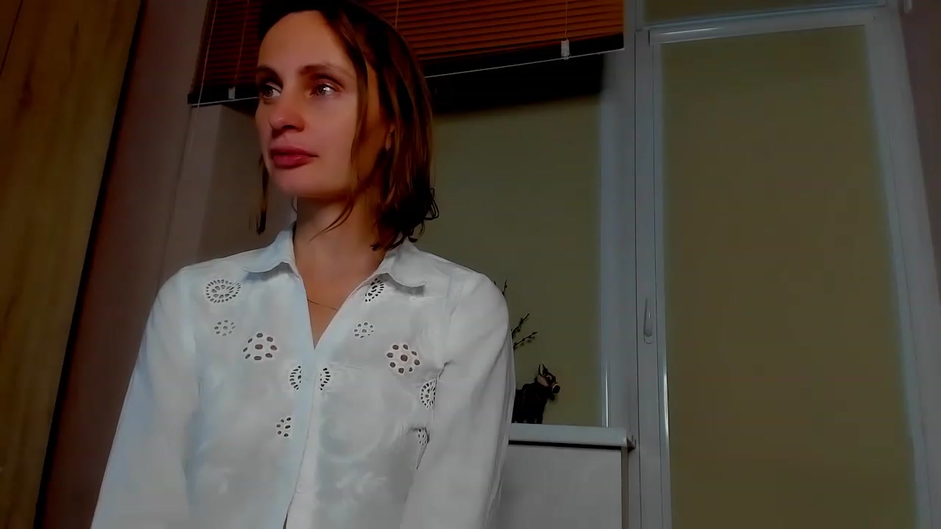 Gallery image thumbnail from Elenapre's myfreecams stream on, 07/15/2023, 06:12 image 5 of 20