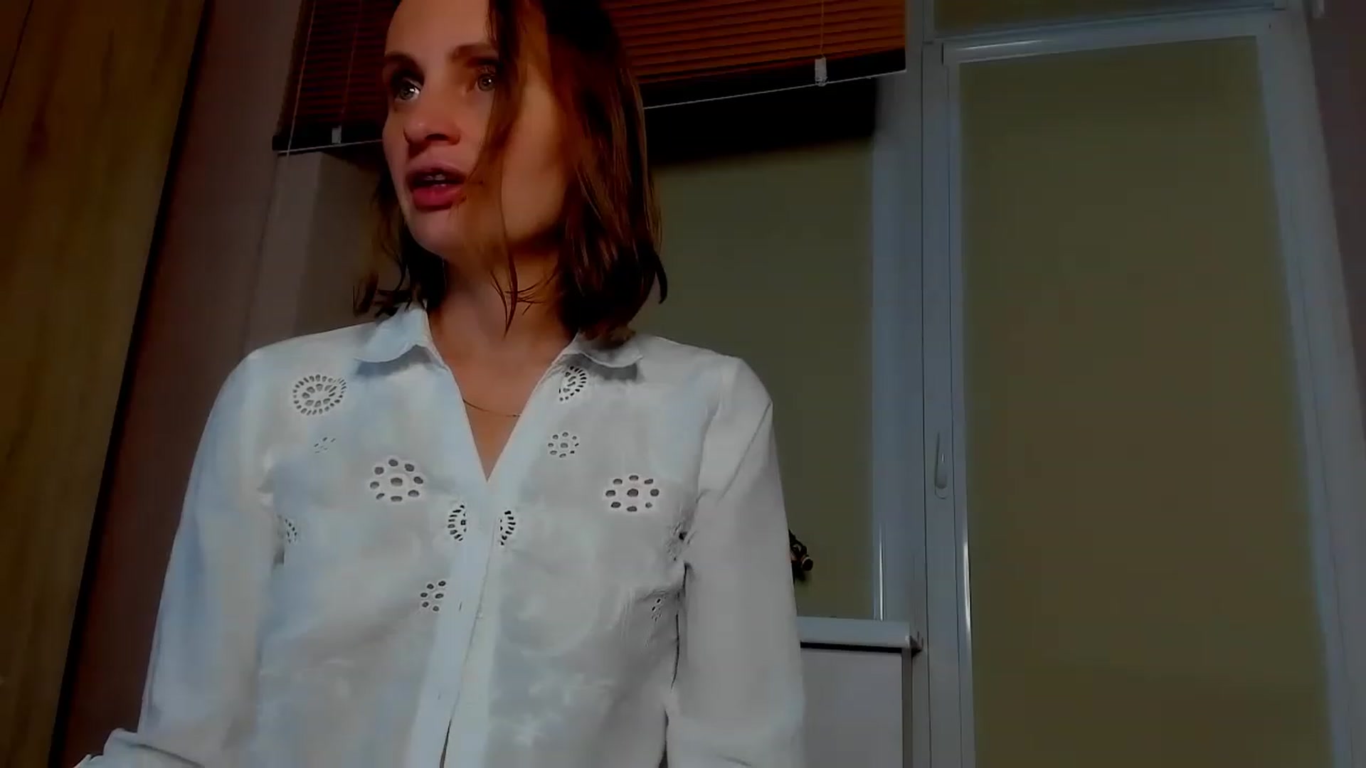 Gallery image thumbnail from Elenapre's myfreecams stream on, 07/15/2023, 06:12 image 14 of 20