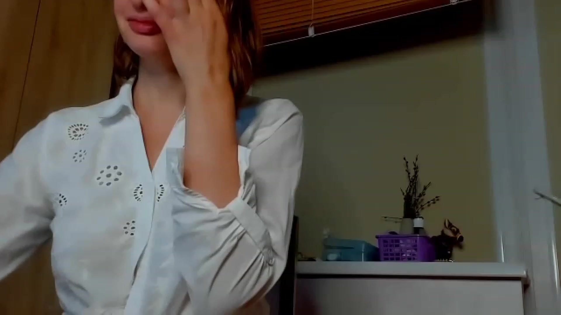 Gallery image thumbnail from Elenapre's myfreecams stream on, 07/22/2023, 07:23 image 8 of 20