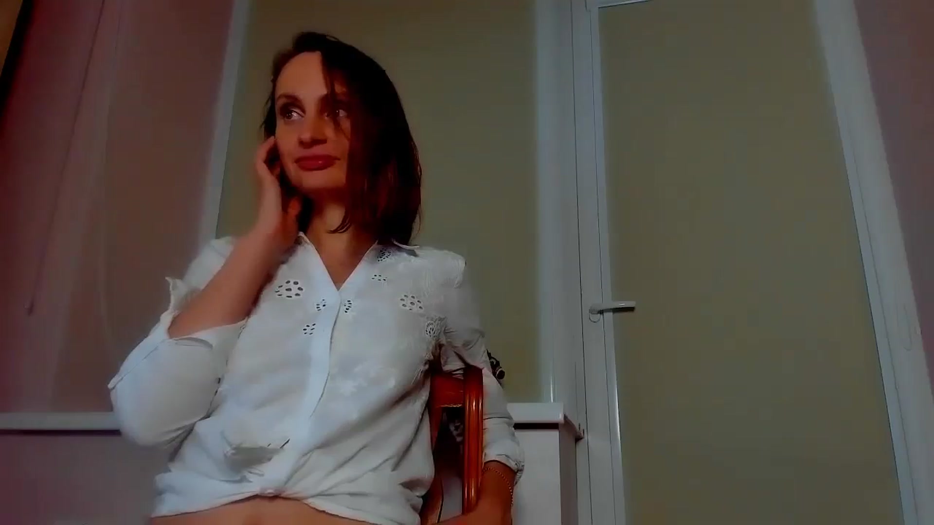 Gallery image thumbnail from Elenapre's myfreecams stream on, 08/04/2023, 07:08 image 5 of 20