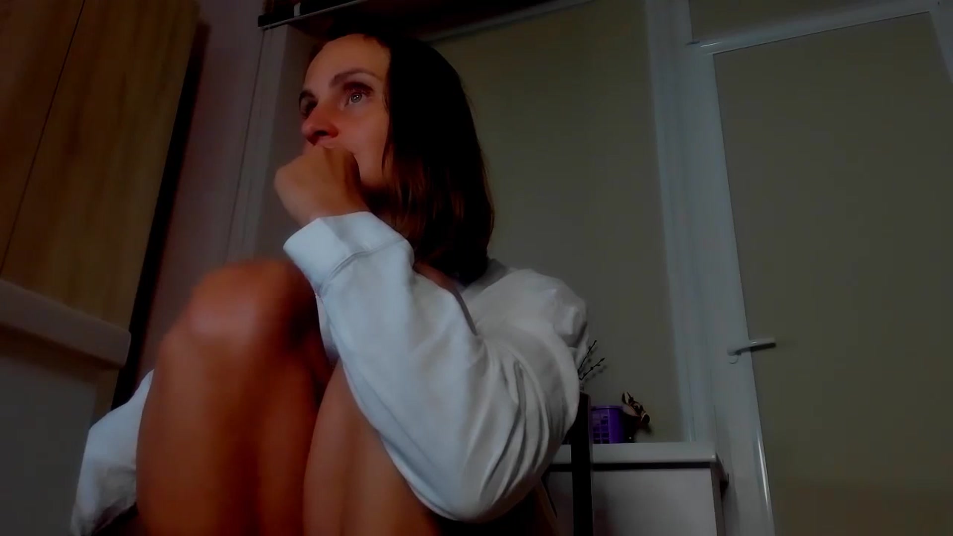 Gallery image thumbnail from Elenapre's myfreecams stream on, 08/21/2023, 06:20 image 20 of 20