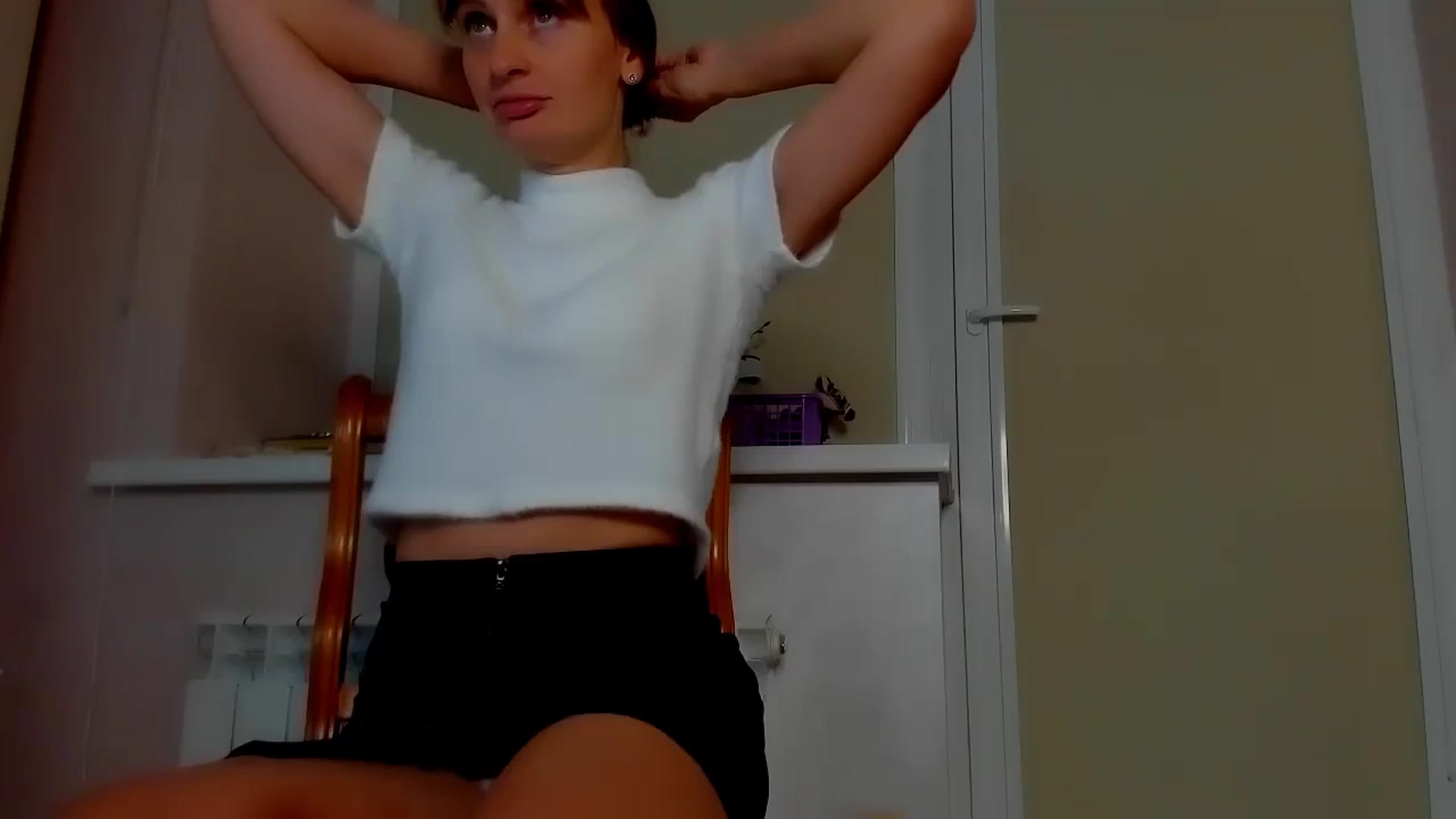 Gallery image thumbnail from Elenapre's myfreecams stream on, 09/29/2023, 04:22 image 16 of 20