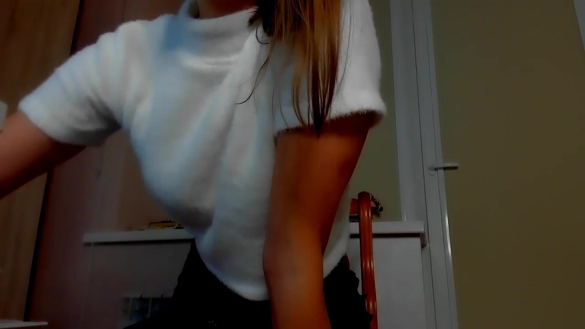 Gallery image thumbnail from Elenapre's myfreecams stream on, 09/29/2023, 04:22 image 5 of 20