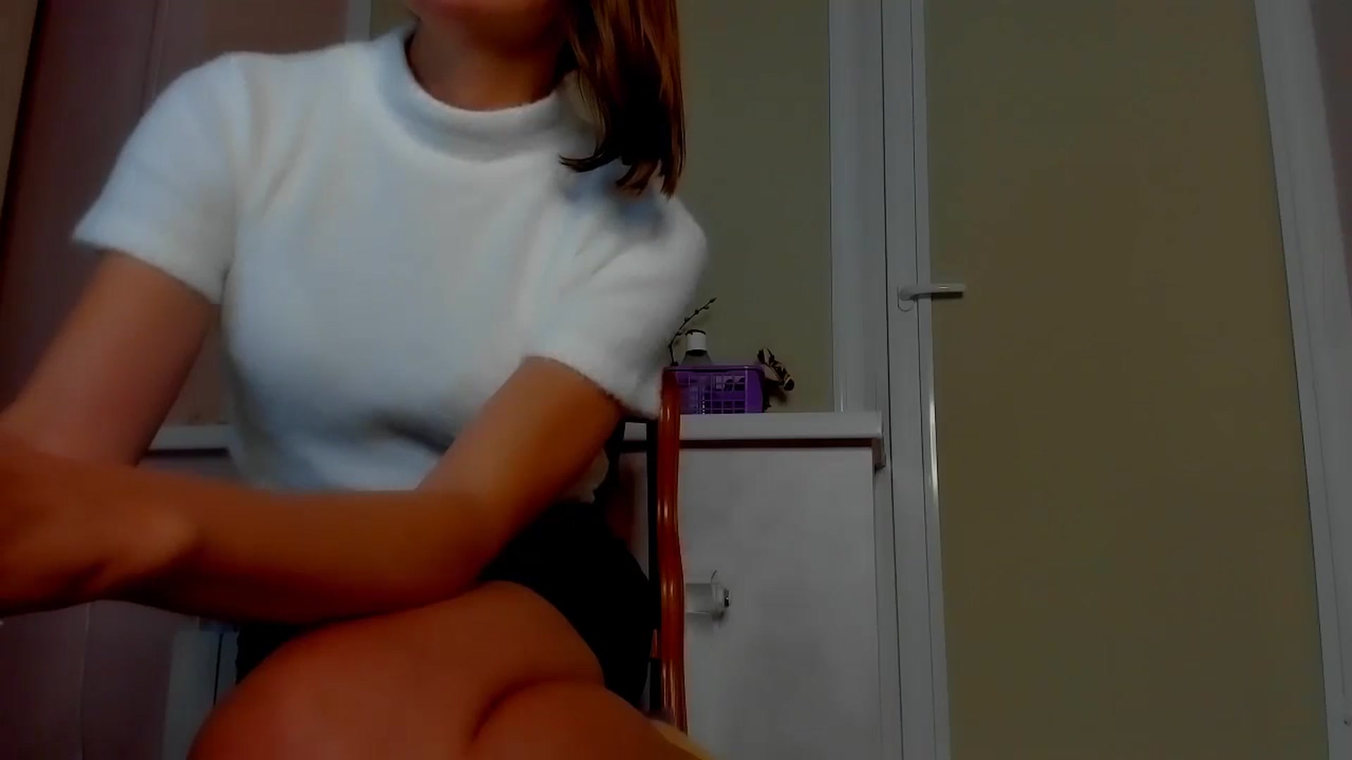 Gallery image thumbnail from Elenapre's myfreecams stream on, 09/29/2023, 04:22 image 12 of 20