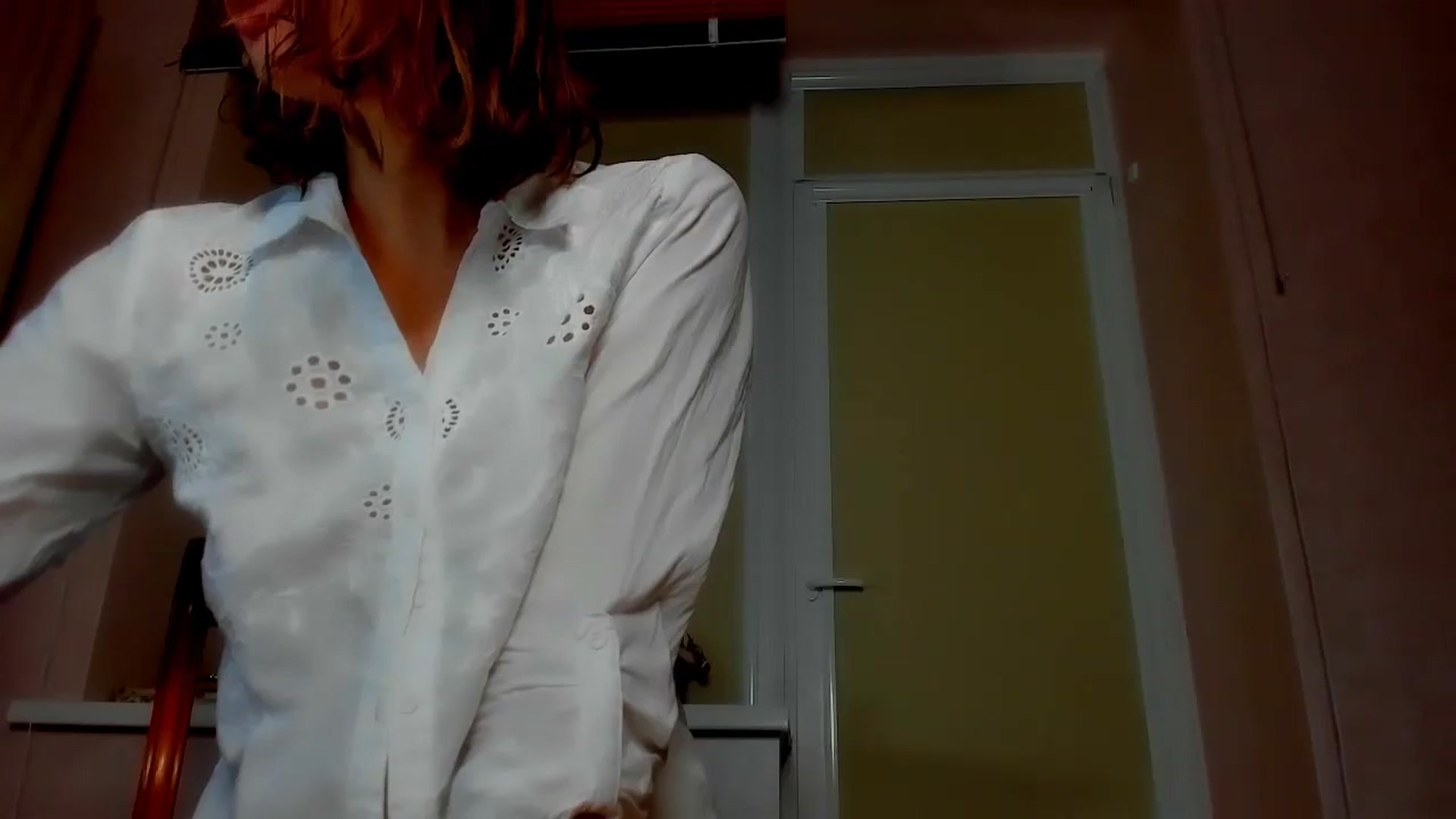 Gallery image thumbnail from Elenapre's myfreecams stream on, 09/30/2023, 07:10 image 4 of 20