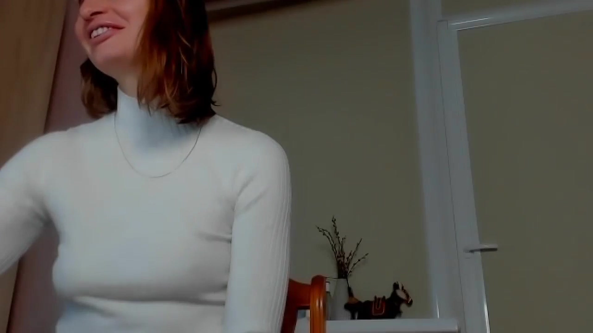 Gallery image thumbnail from Elenapre's myfreecams stream on, 10/06/2023, 07:58 image 6 of 20