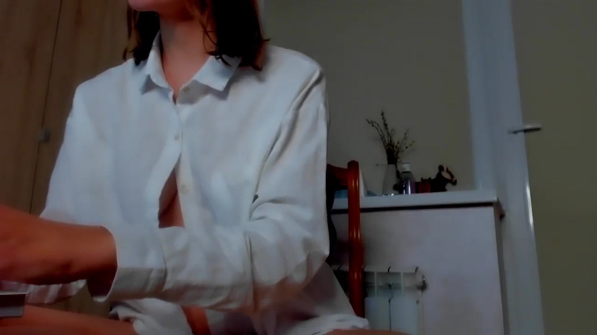 Gallery image thumbnail from Elenapre's myfreecams stream on, 10/14/2023, 08:17 image 6 of 20