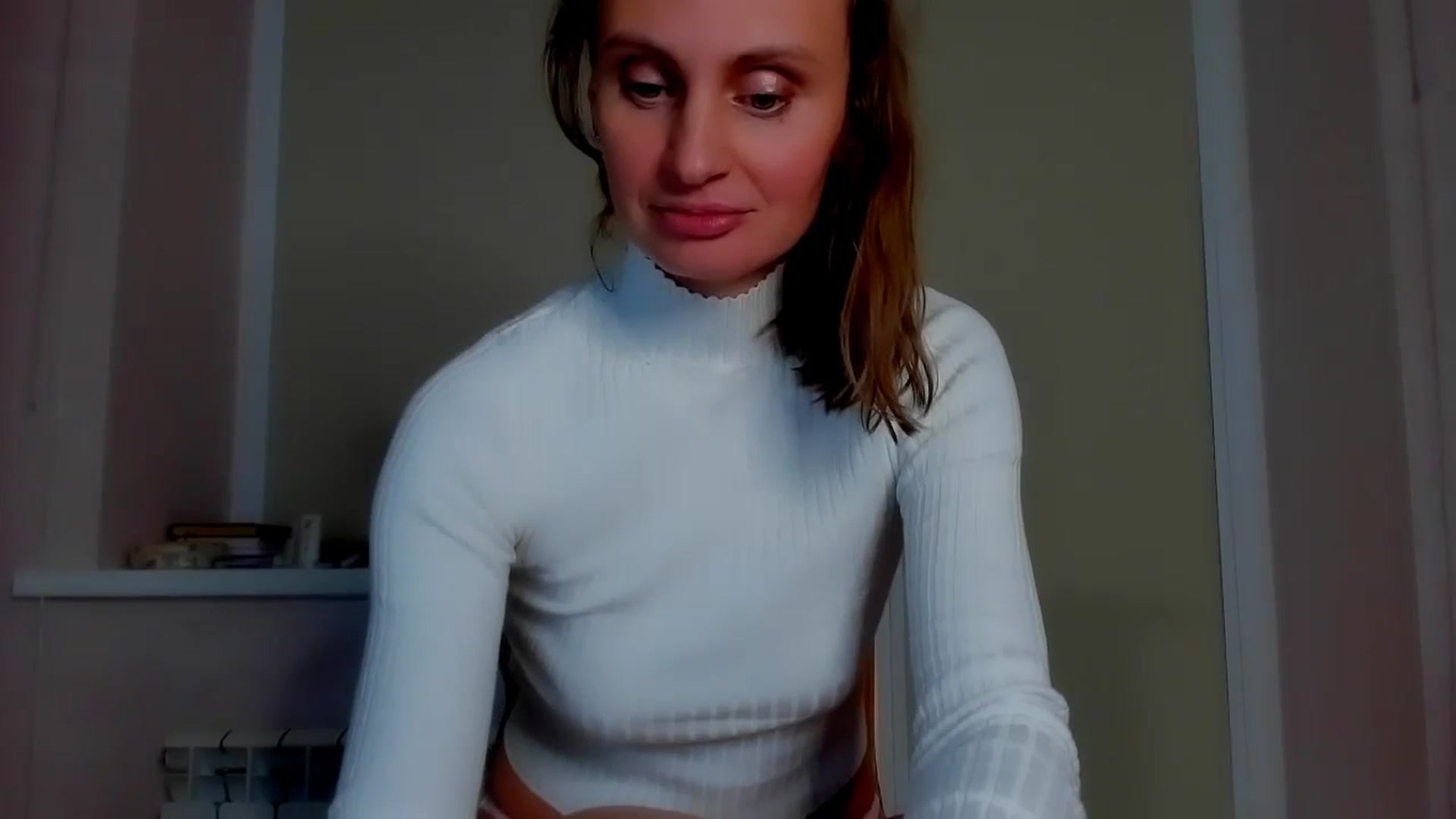 Gallery image thumbnail from Elenapre's myfreecams stream on, 10/20/2023, 09:03 image 5 of 20
