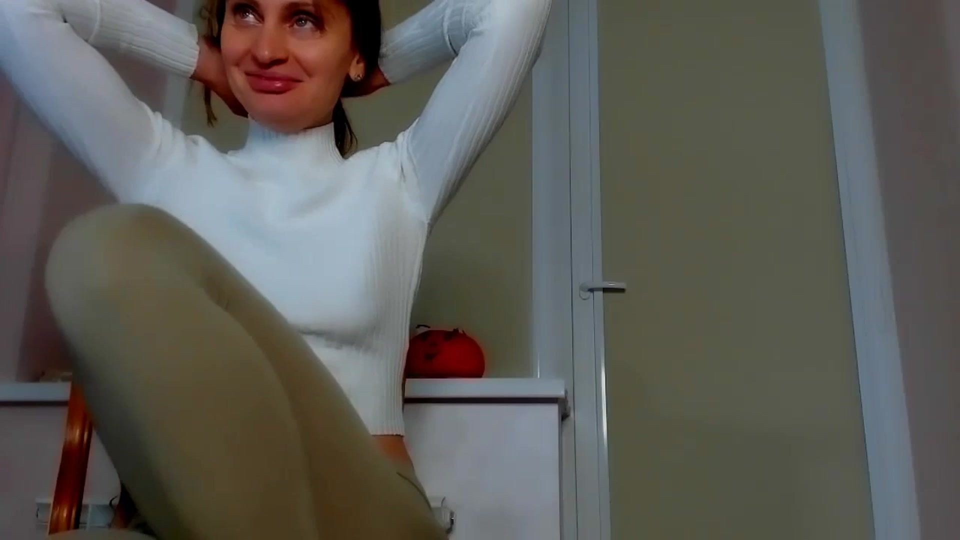 Gallery image thumbnail from Elenapre's myfreecams stream on, 11/04/2023, 07:13 image 12 of 20