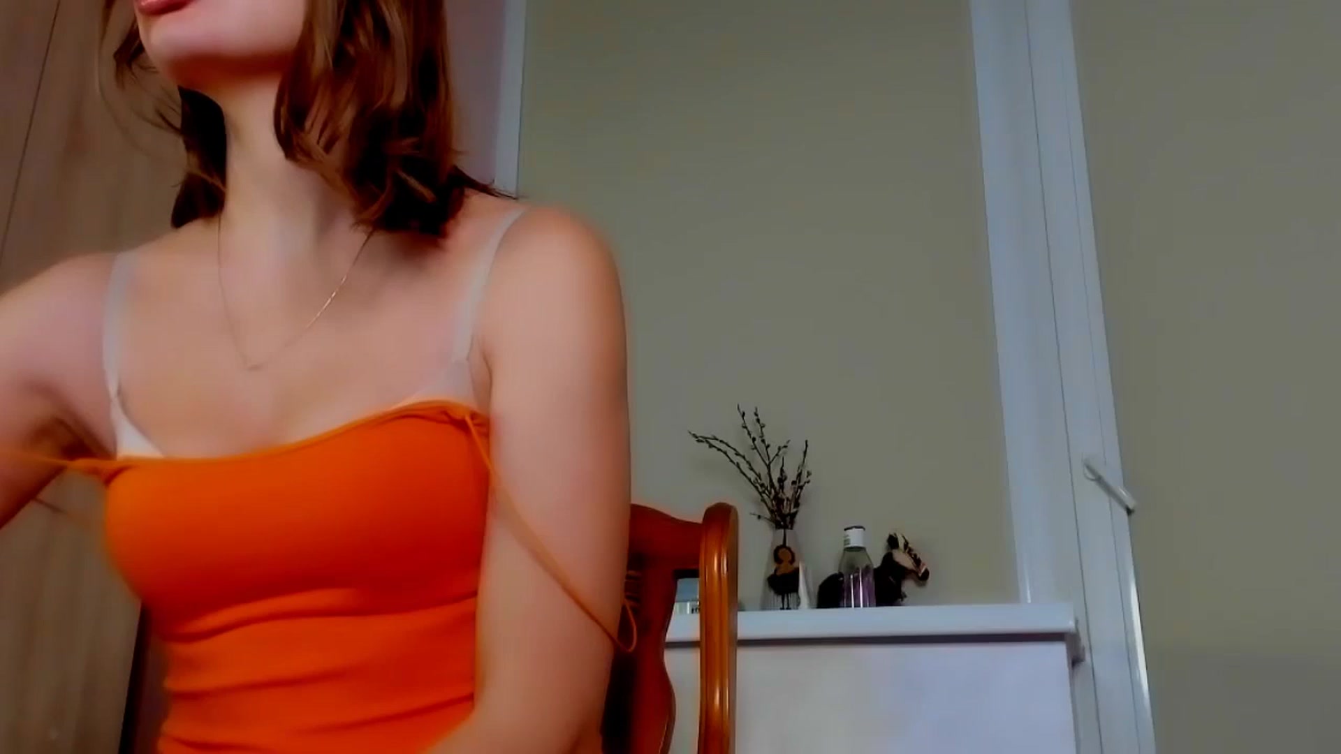 Gallery image thumbnail from Elenapre's myfreecams stream on, 11/10/2023, 05:22 image 1 of 20