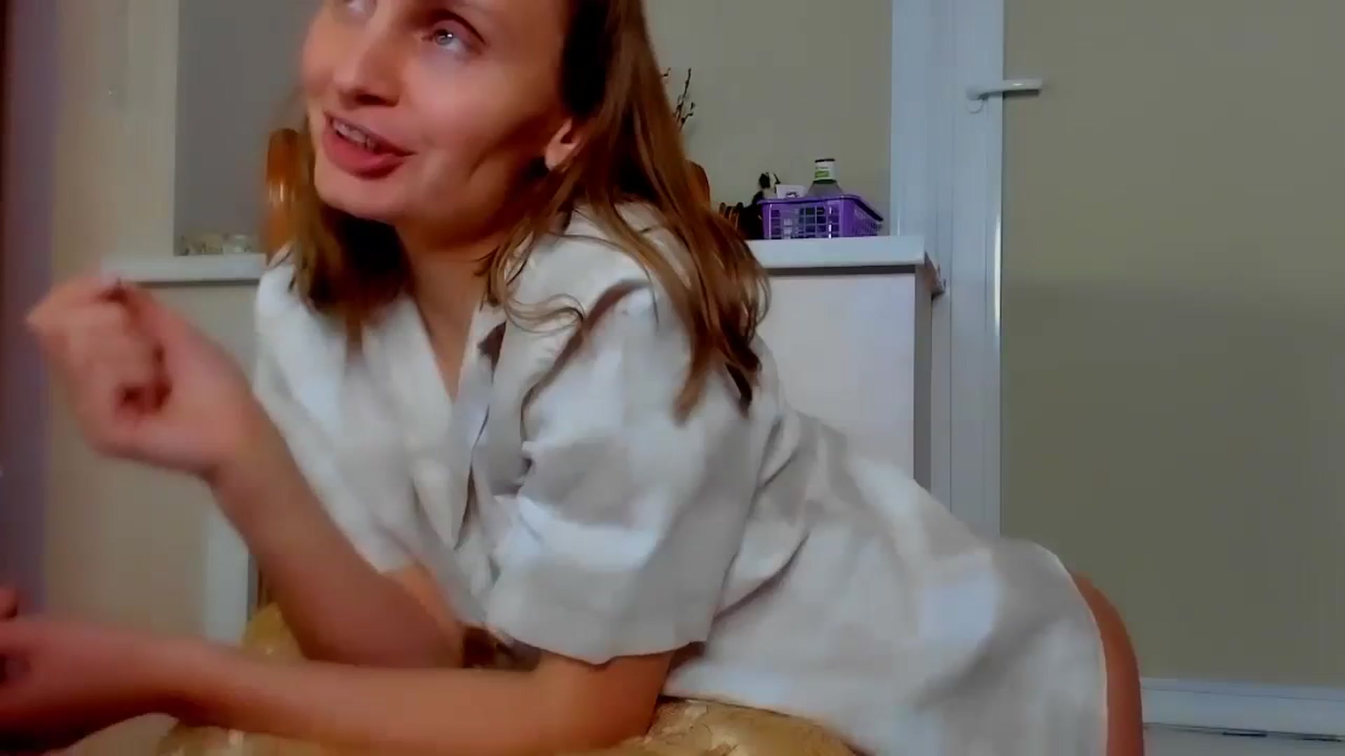 Gallery image thumbnail from Elenapre's myfreecams stream on, 11/17/2023, 11:01 image 20 of 20