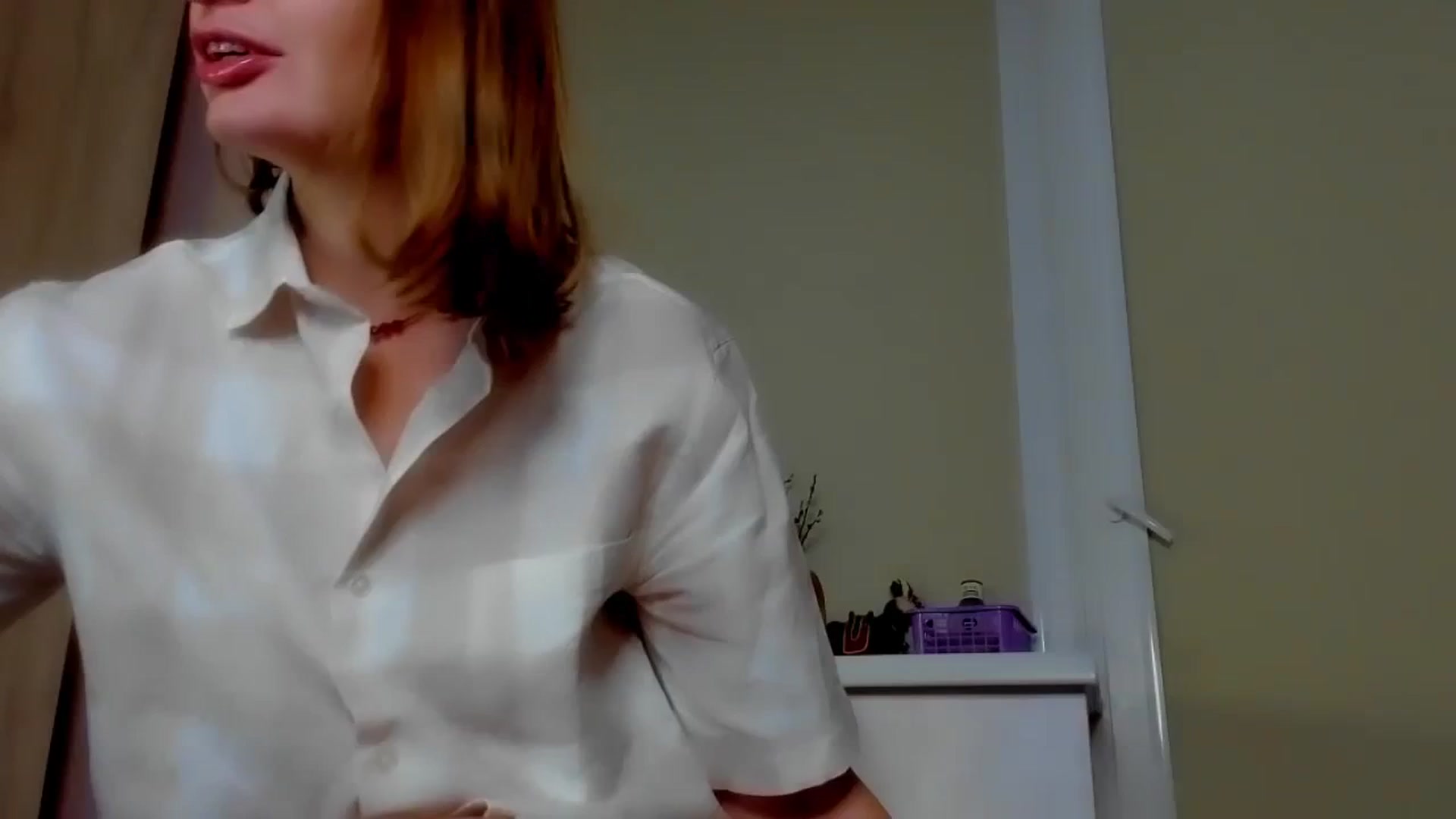 Gallery image thumbnail from Elenapre's myfreecams stream on, 11/22/2023, 07:07 image 20 of 20