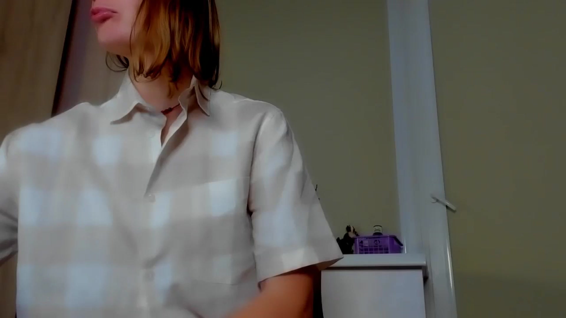 Gallery image thumbnail from Elenapre's myfreecams stream on, 11/22/2023, 07:29 image 2 of 20