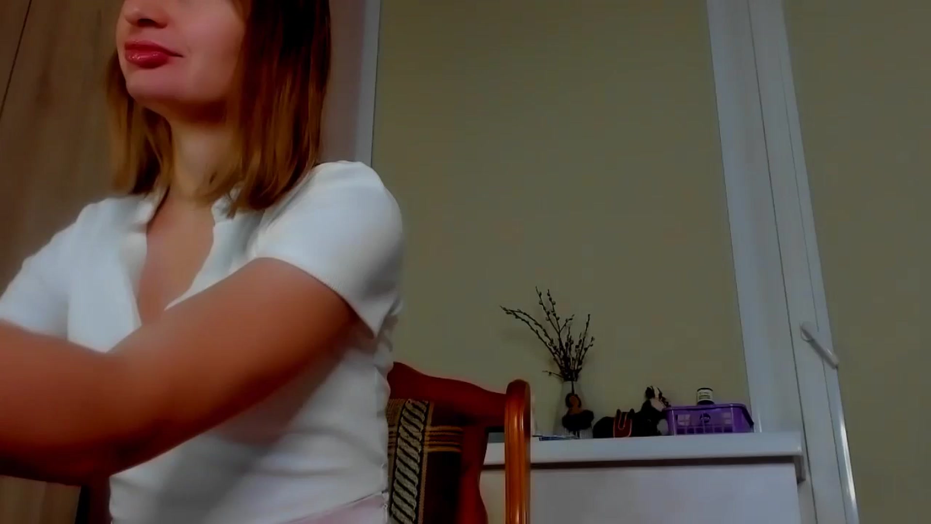 Gallery image thumbnail from Elenapre's myfreecams stream on, 11/25/2023, 05:00 image 1 of 20