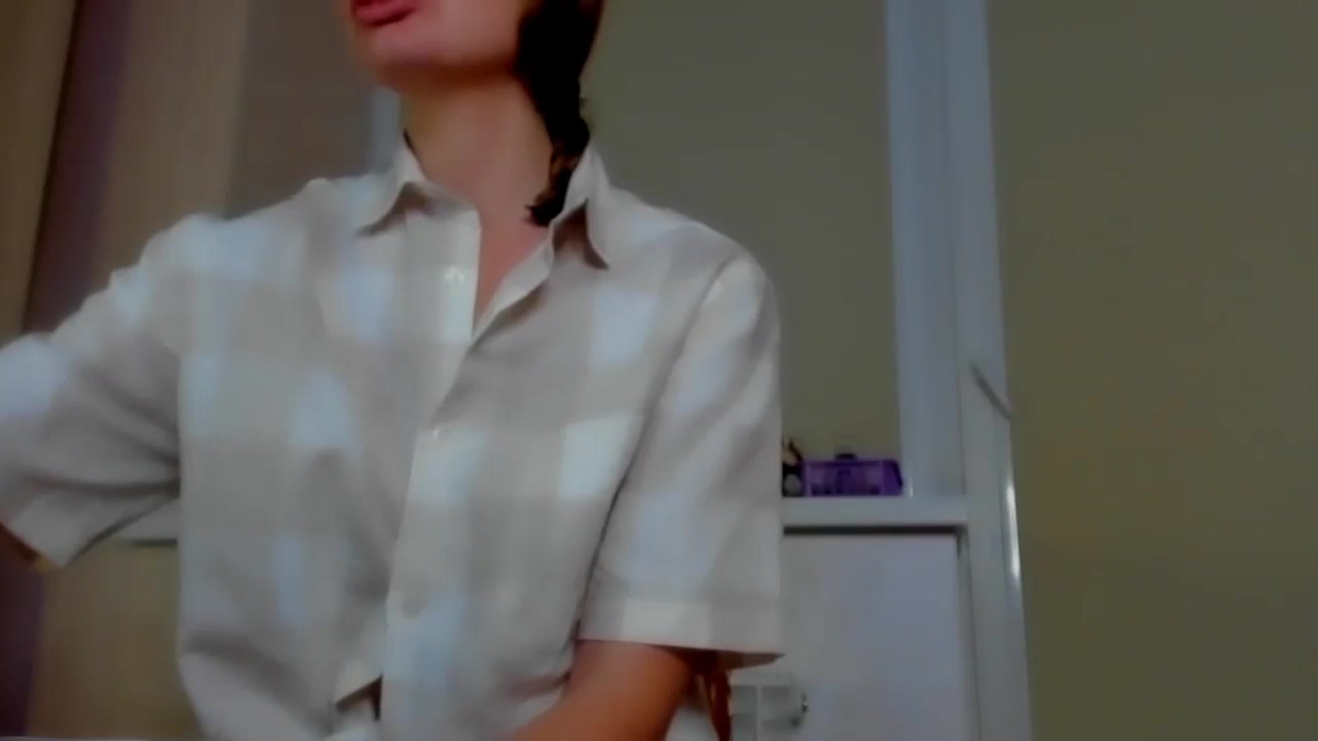 Gallery image thumbnail from Elenapre's myfreecams stream on, 11/25/2023, 08:07 image 13 of 20