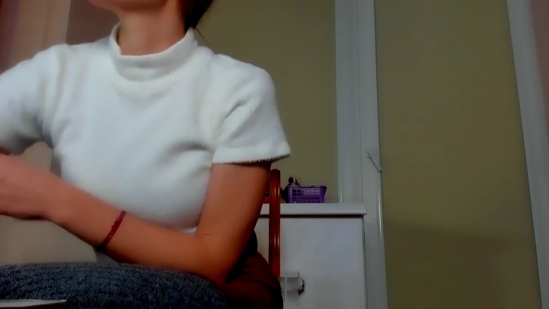 Gallery image thumbnail from Elenapre's myfreecams stream on, 12/12/2023, 04:29 image 20 of 20