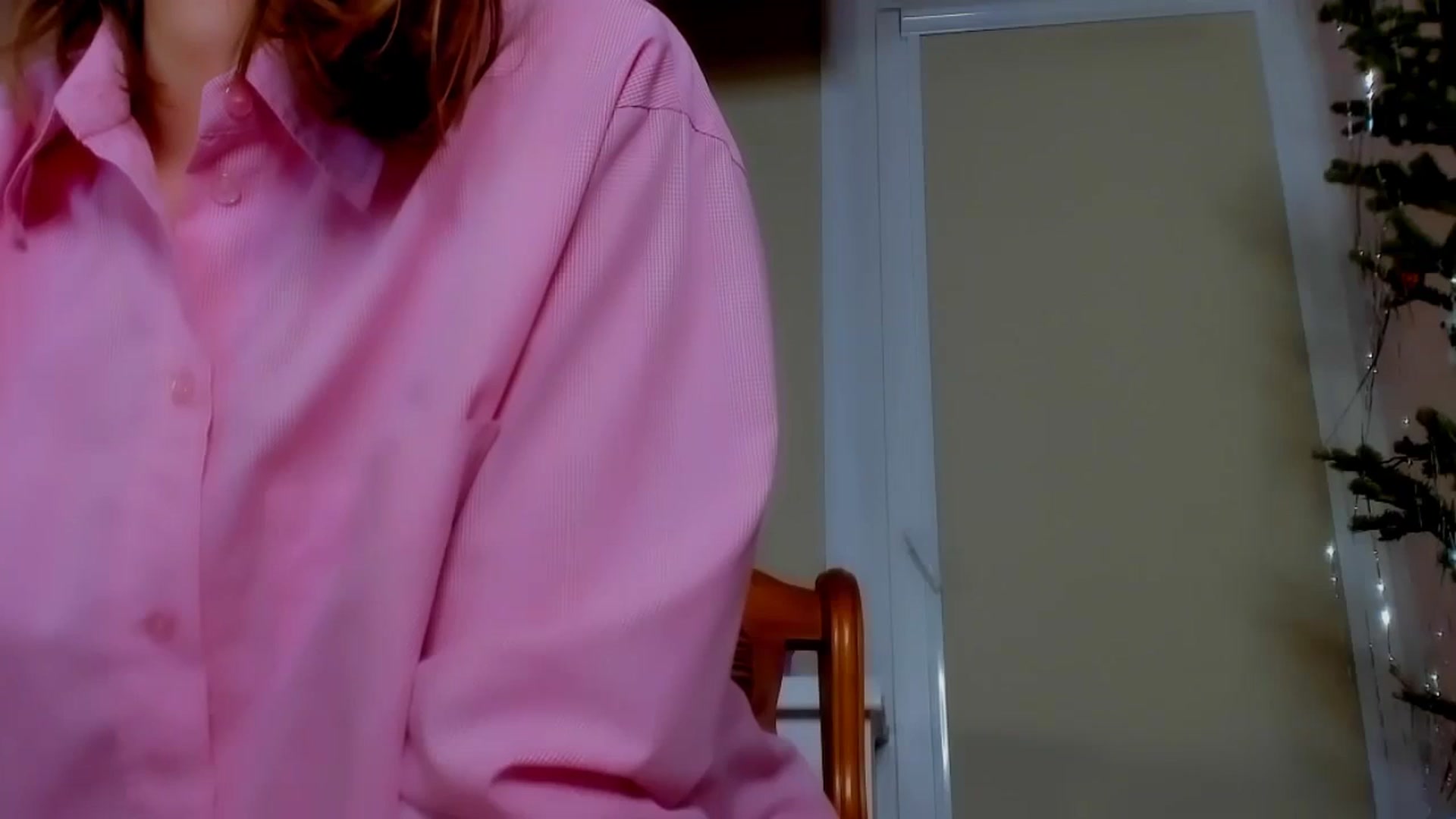 Gallery image thumbnail from Elenapre's myfreecams stream on, 12/23/2023, 07:53 image 10 of 20