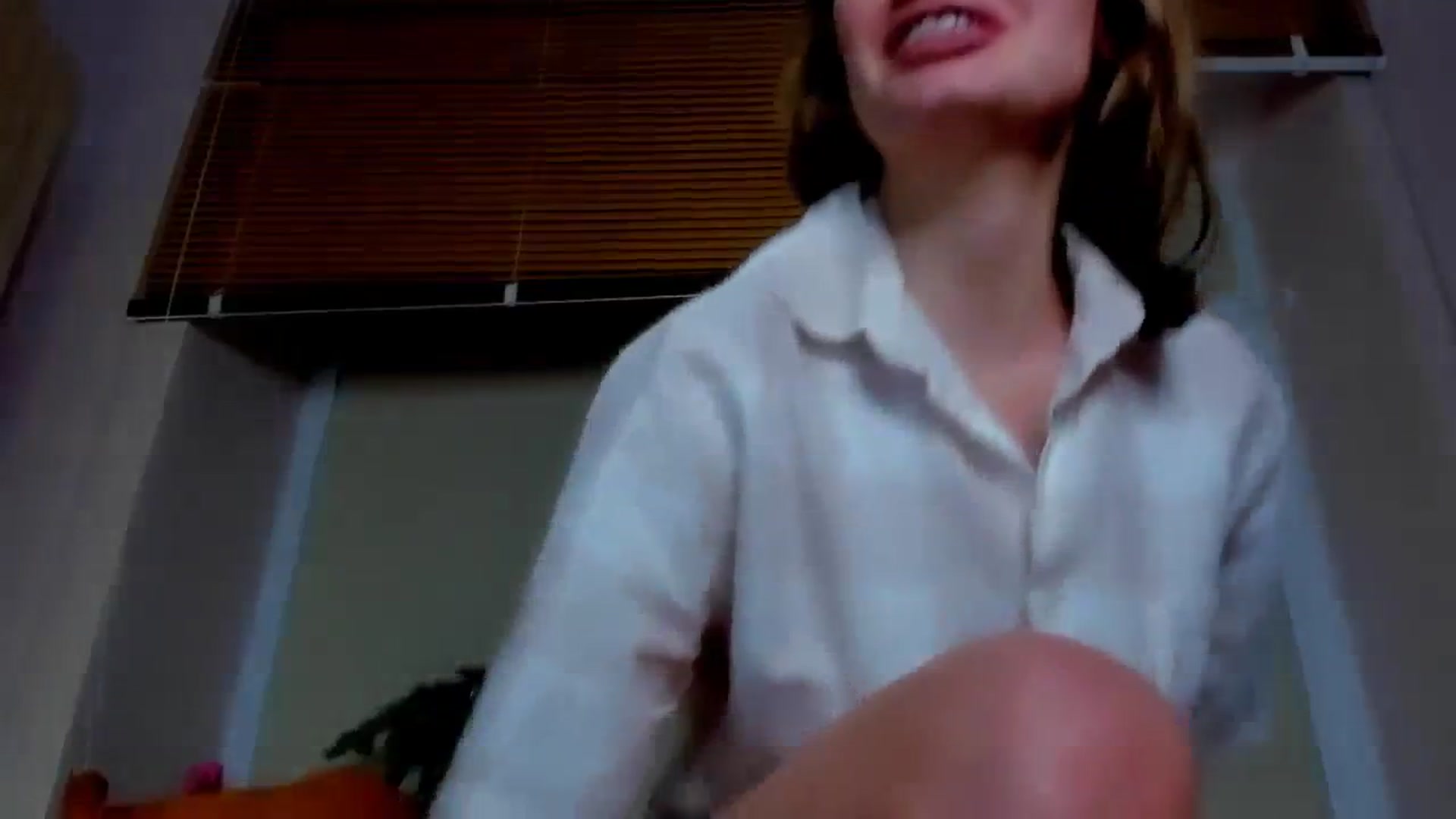 Gallery image thumbnail from Elenapre's myfreecams stream on, 12/26/2023, 08:42 image 16 of 20