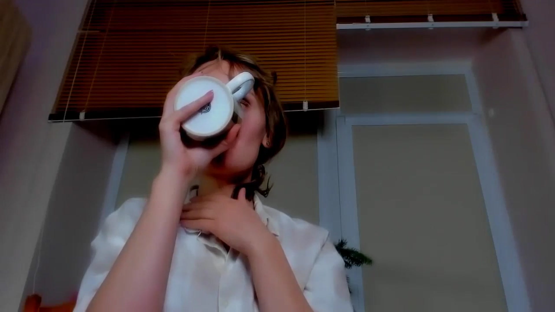 Gallery image thumbnail from Elenapre's myfreecams stream on, 12/26/2023, 08:42 image 14 of 20