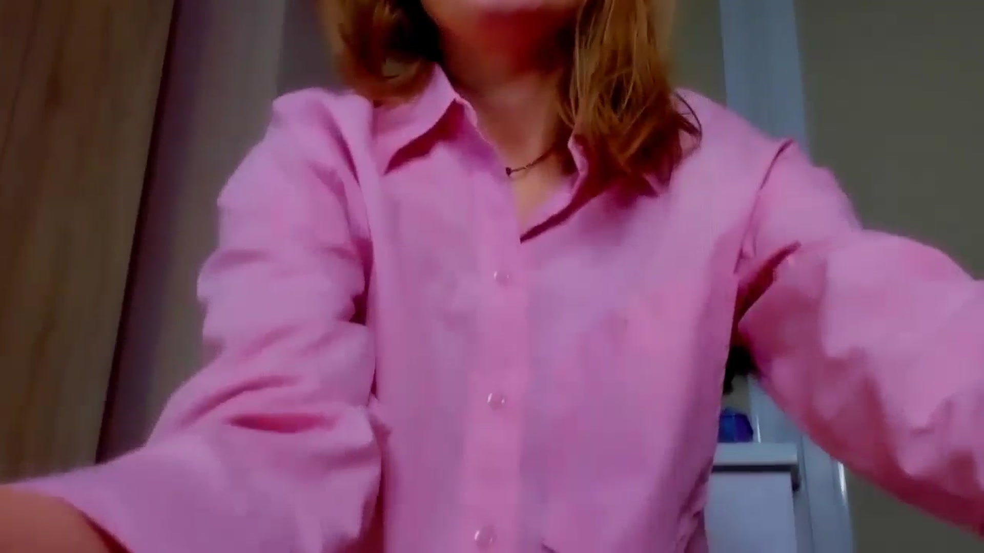 Gallery image thumbnail from Elenapre's myfreecams stream on, 01/10/2024, 06:51 image 7 of 20