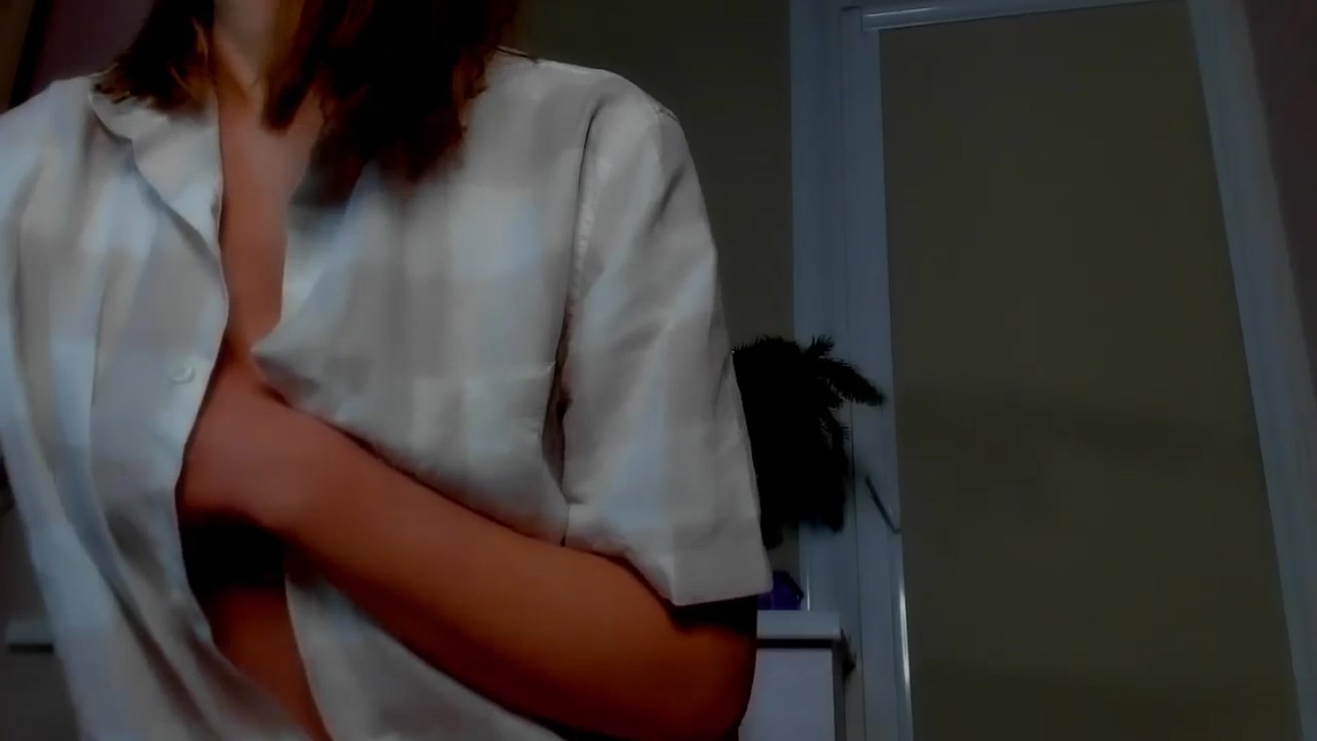 Gallery image thumbnail from Elenapre's myfreecams stream on, 01/13/2024, 08:11 image 3 of 20