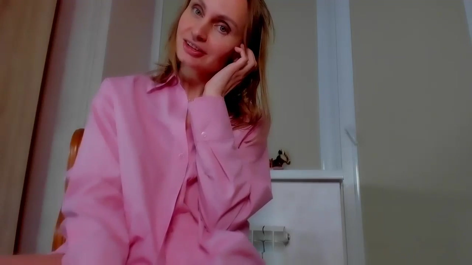 Gallery image thumbnail from Elenapre's myfreecams stream on, 01/26/2024, 08:12 image 20 of 20