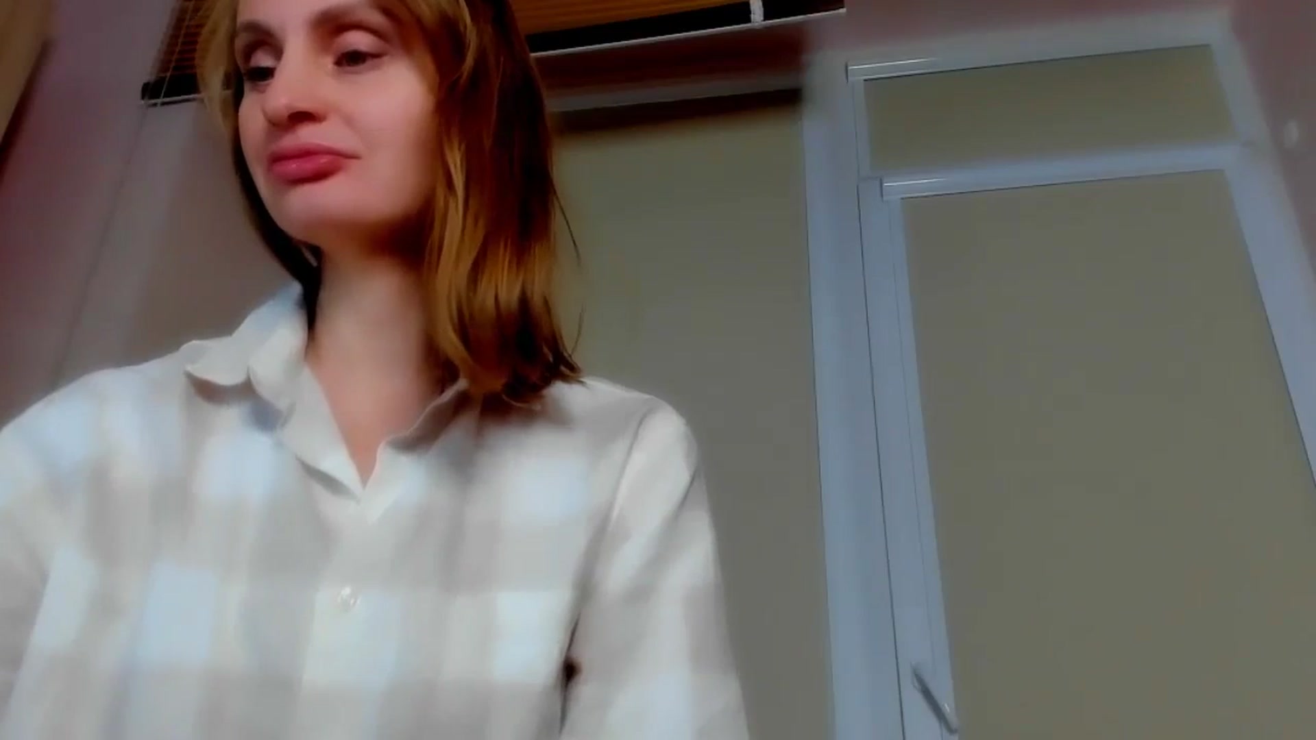 Gallery image thumbnail from Elenapre's myfreecams stream on, 01/30/2024, 06:29 image 9 of 20
