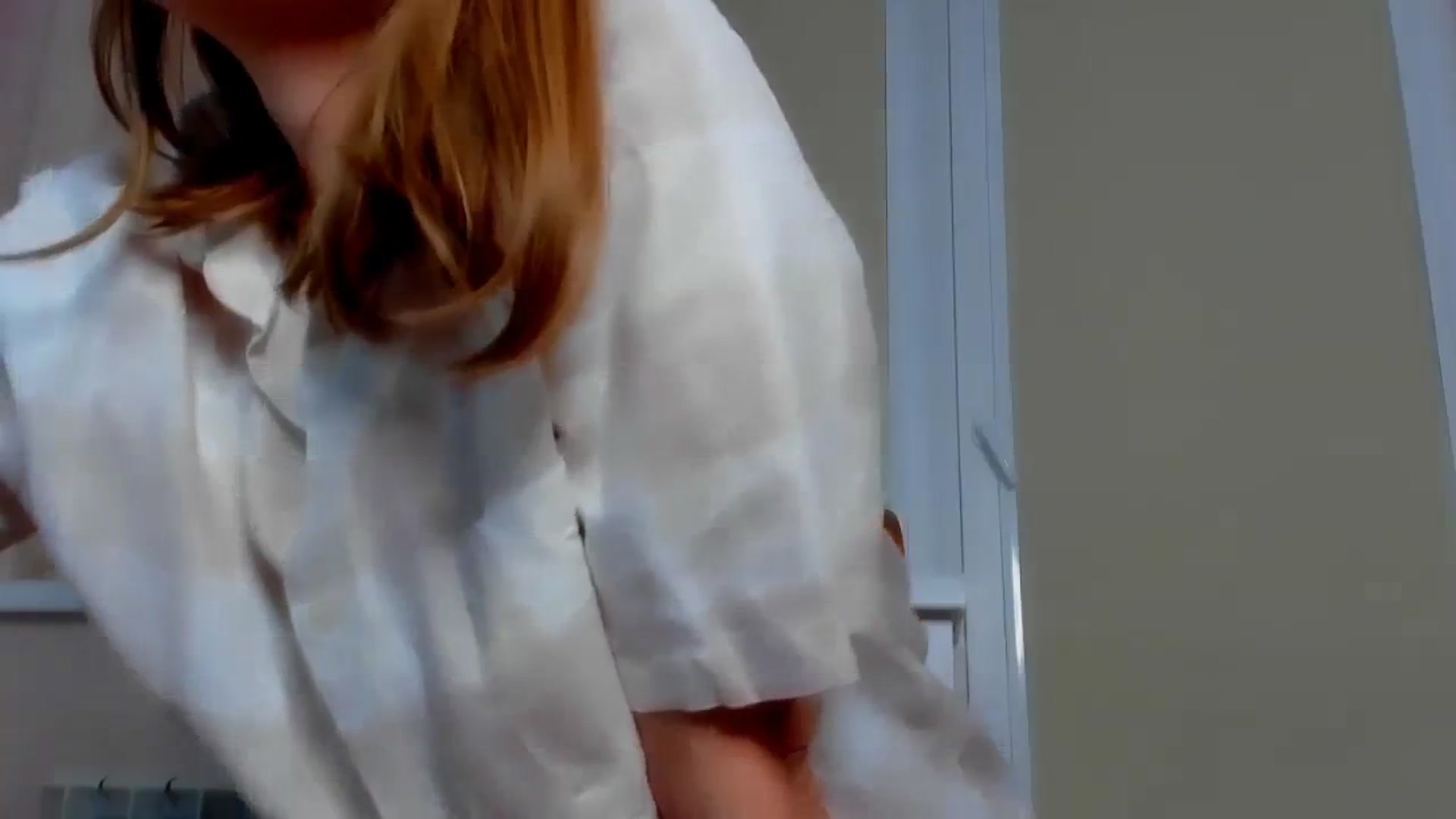 Gallery image thumbnail from Elenapre's myfreecams stream on, 01/30/2024, 07:34 image 3 of 20