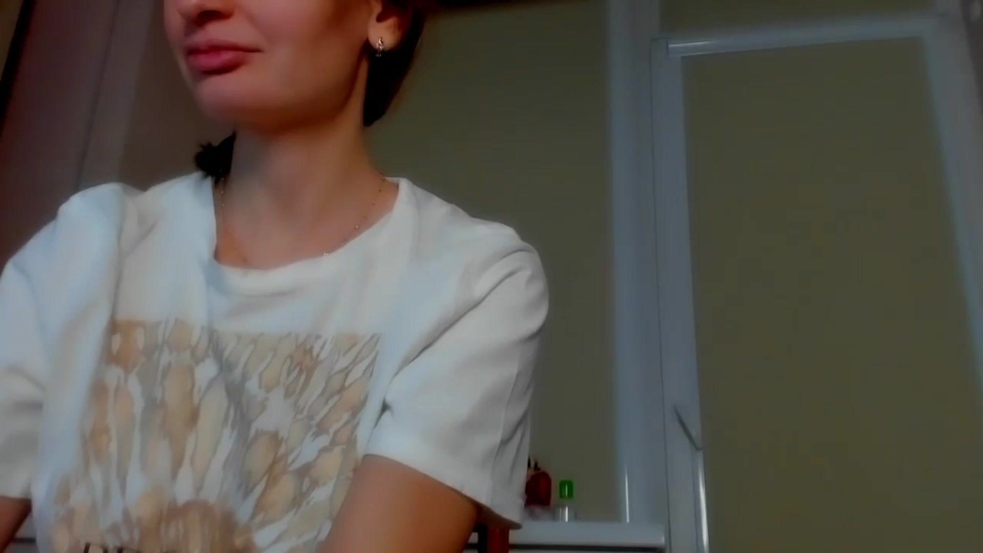Gallery image thumbnail from Elenapre's myfreecams stream on, 02/02/2024, 07:39 image 4 of 20
