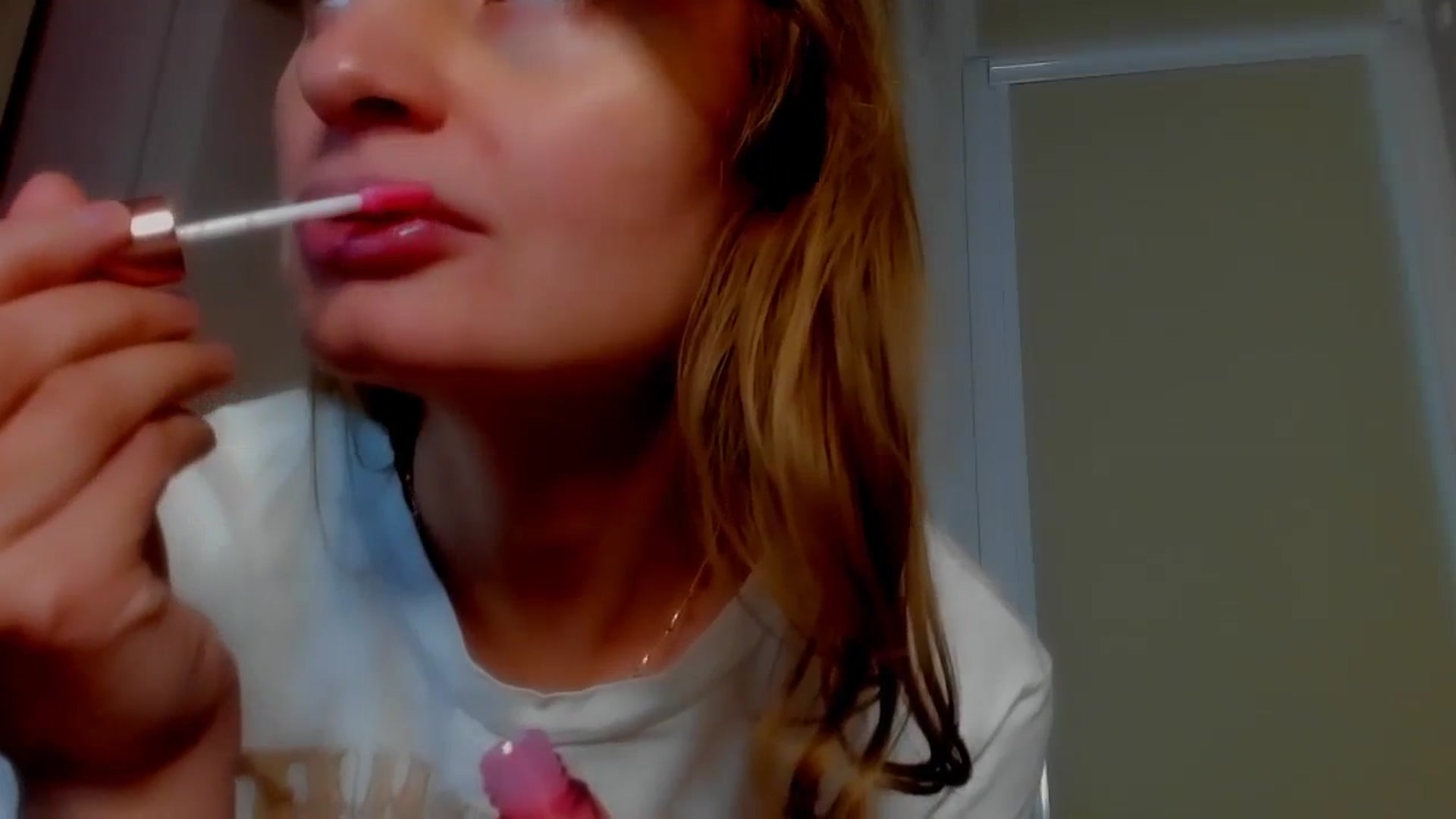 Gallery image thumbnail from Elenapre's myfreecams stream on, 02/02/2024, 07:39 image 7 of 20