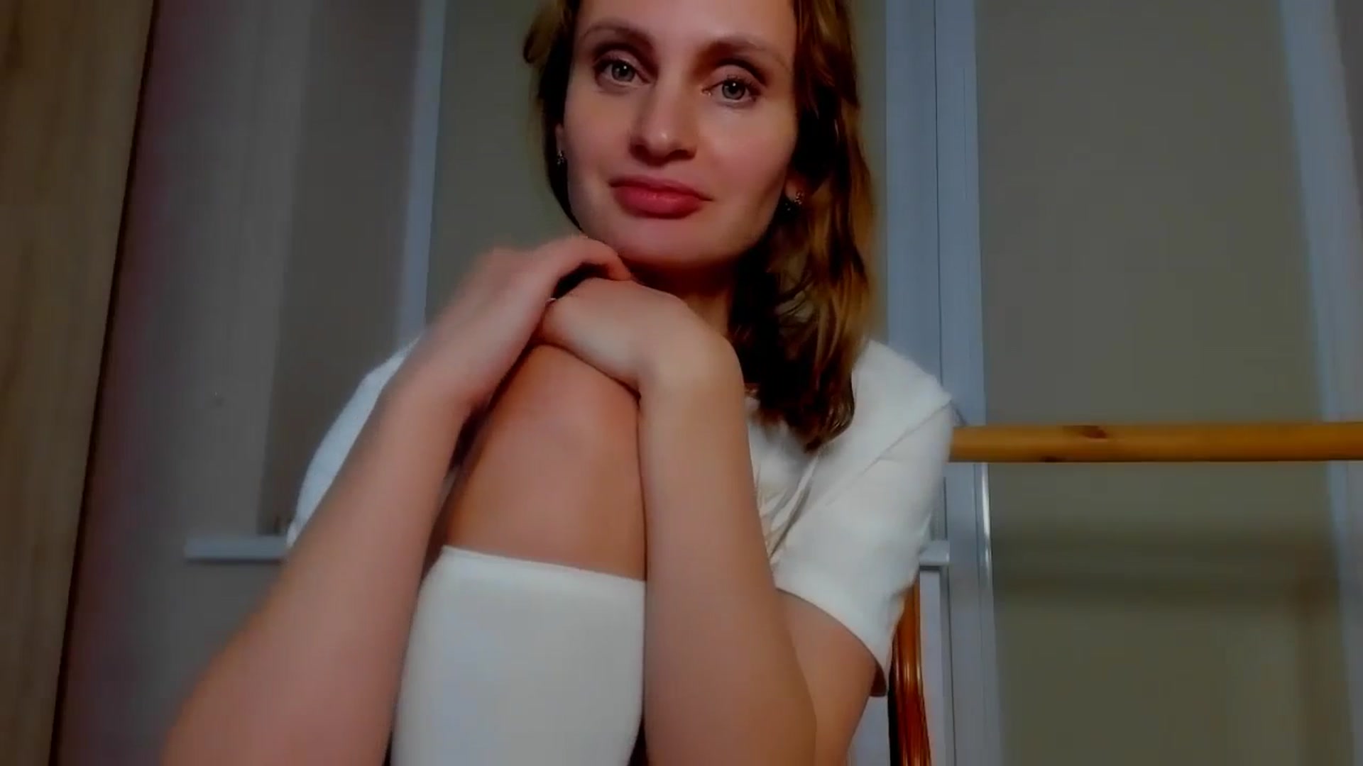 Gallery image thumbnail from Elenapre's myfreecams stream on, 02/03/2024, 07:22 image 15 of 20