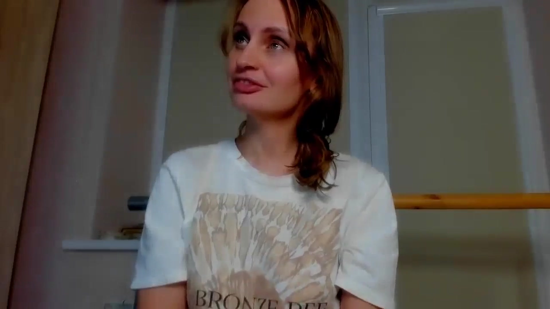 Gallery image thumbnail from Elenapre's myfreecams stream on, 02/03/2024, 07:44 image 19 of 20