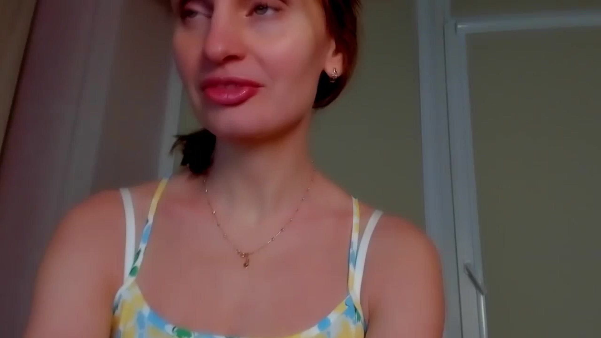 Gallery image thumbnail from Elenapre's myfreecams stream on, 02/16/2024, 08:51 image 1 of 20