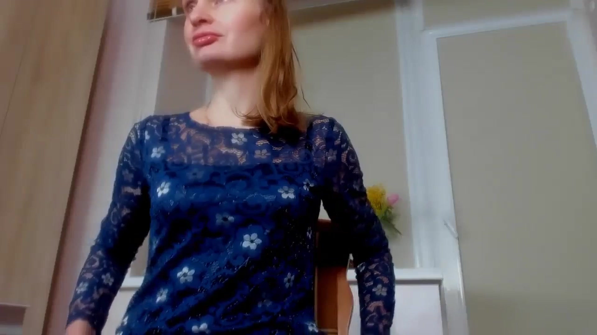 Gallery image thumbnail from Elenapre's myfreecams stream on, 03/09/2024, 04:09 image 2 of 20