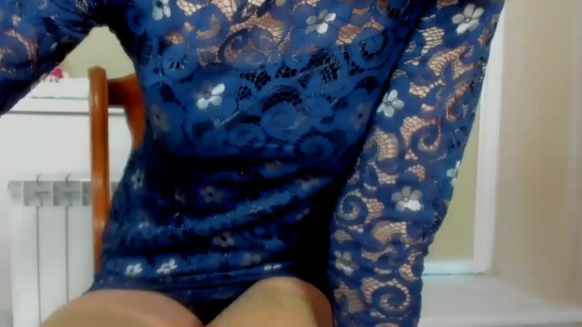 Gallery image thumbnail from Elenapre's myfreecams stream on, 03/09/2024, 05:30 image 12 of 20