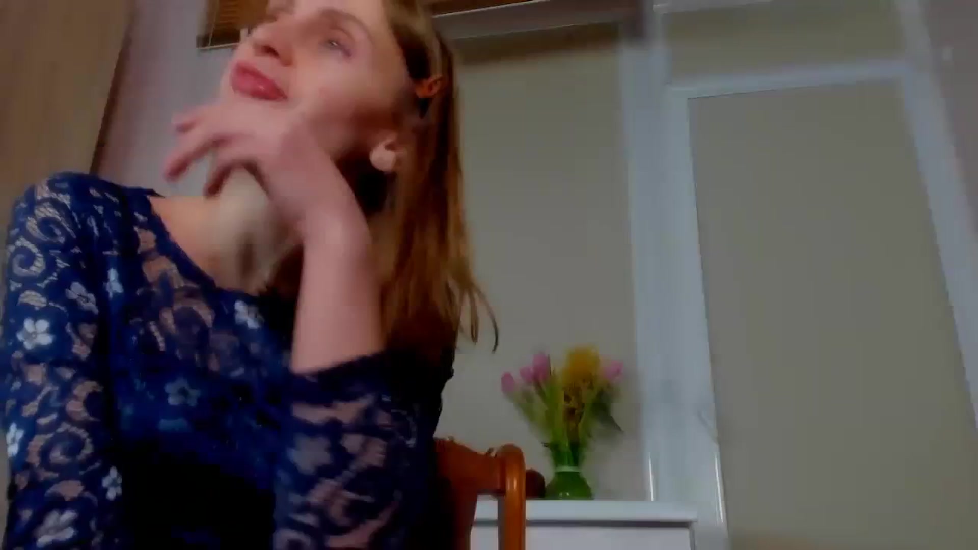Gallery image thumbnail from Elenapre's myfreecams stream on, 03/09/2024, 05:30 image 1 of 20