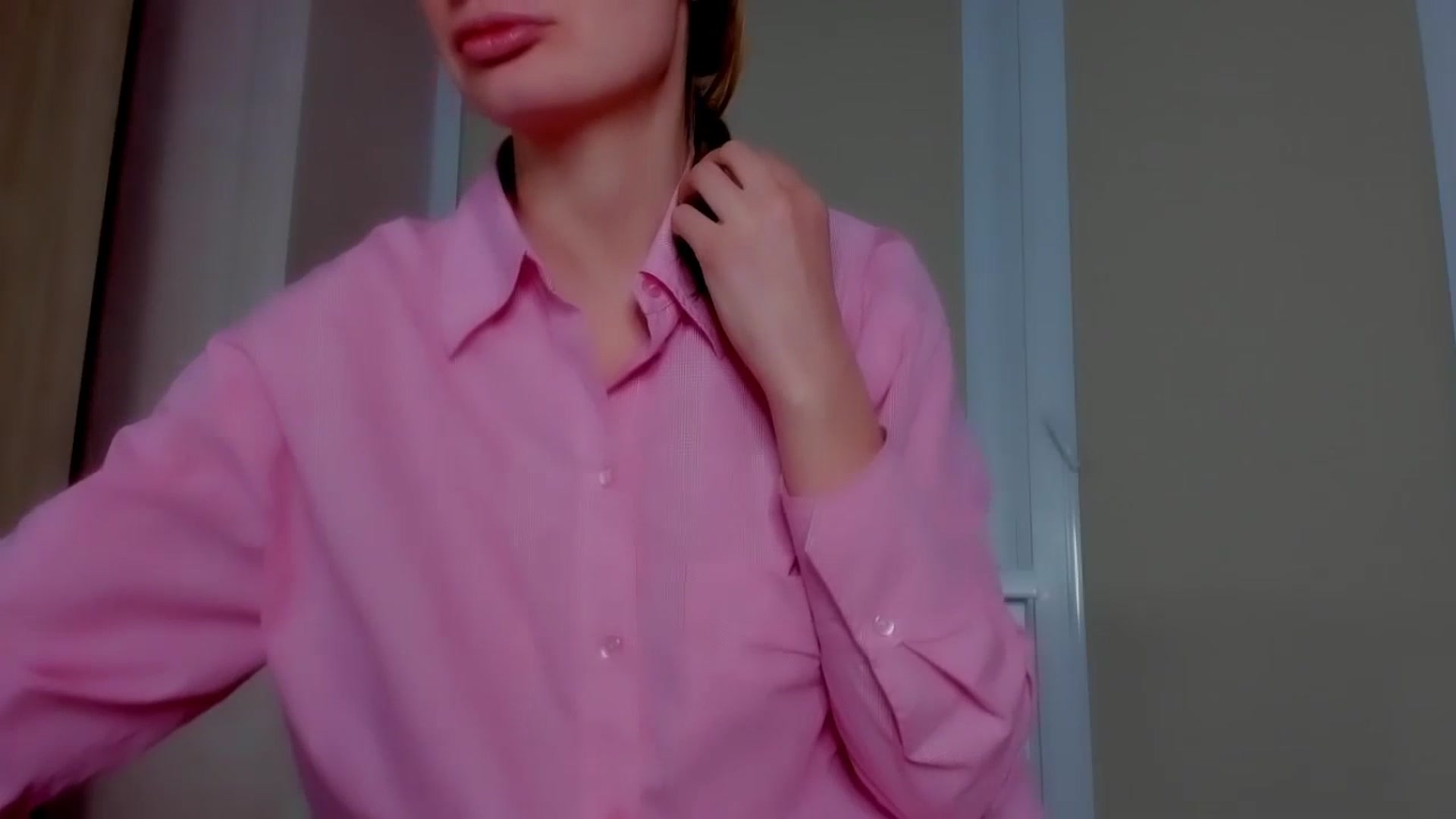 Gallery image thumbnail from Elenapre's myfreecams stream on, 04/23/2024, 07:59 image 16 of 20