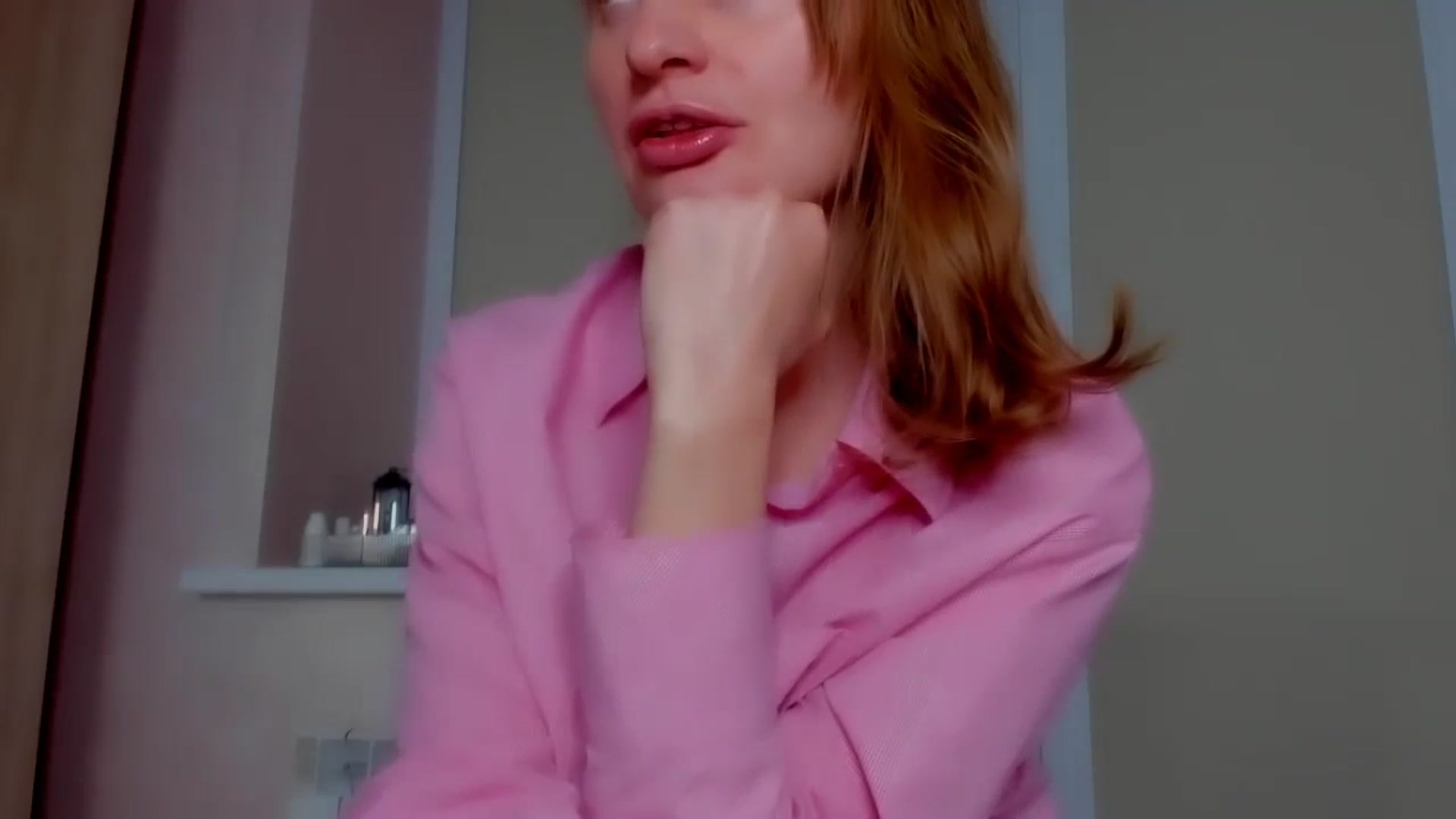 Gallery image thumbnail from Elenapre's myfreecams stream on, 04/23/2024, 07:59 image 9 of 20