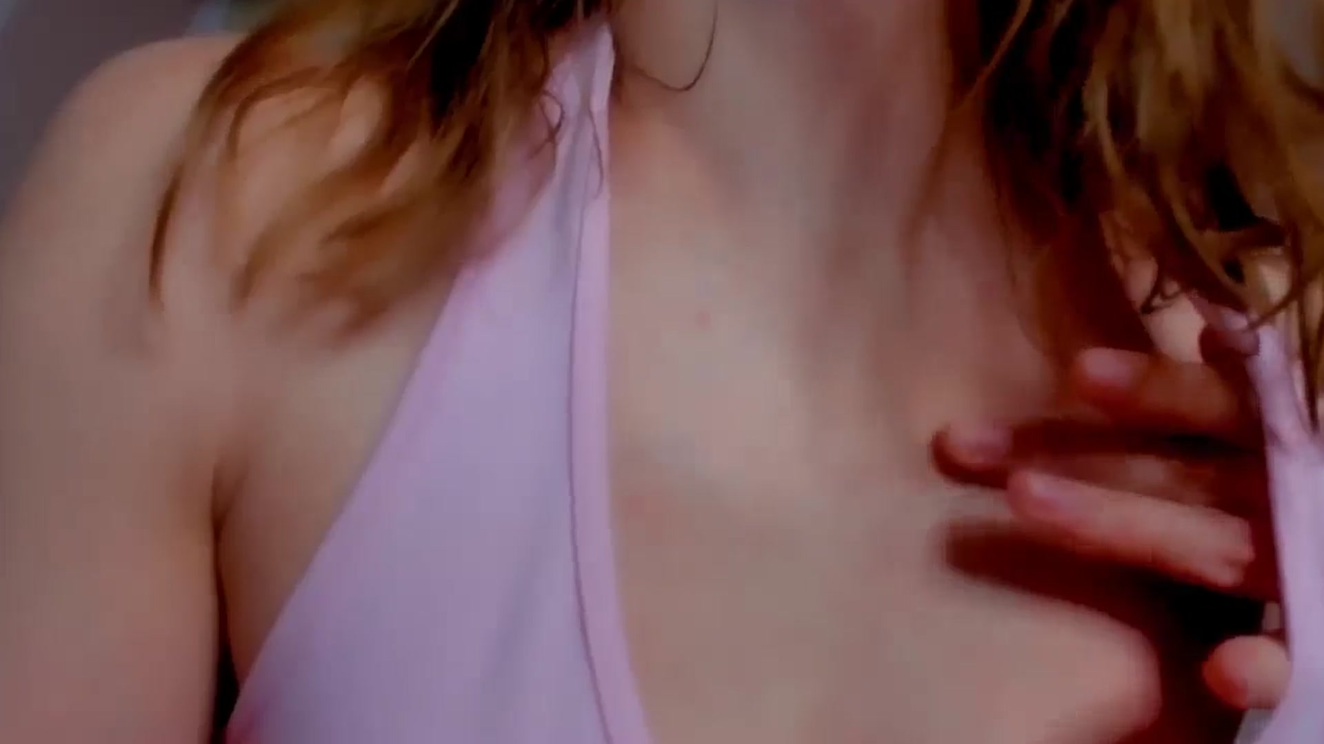 Gallery image thumbnail from Elenapre's myfreecams stream on, 04/30/2024, 05:37 image 13 of 20