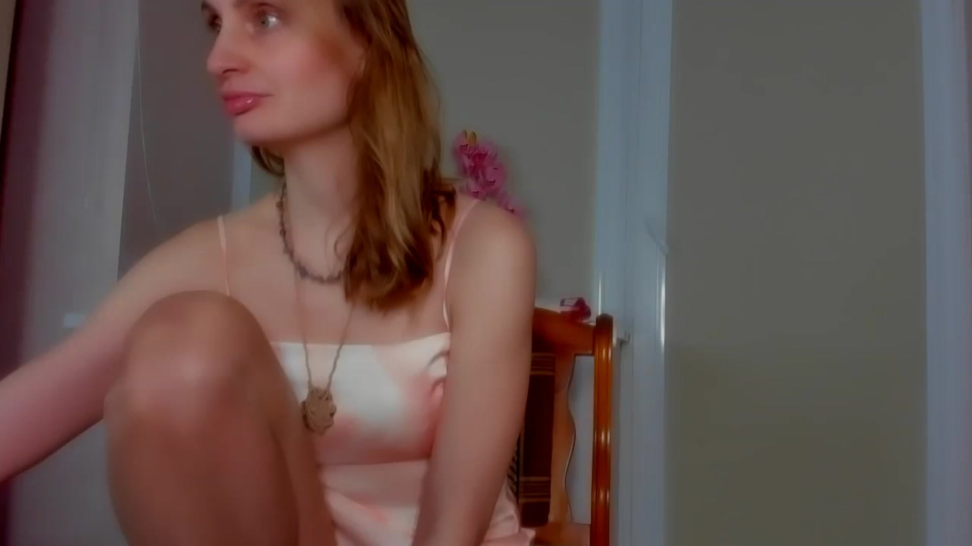 Gallery image thumbnail from Elenapre's myfreecams stream on, 06/07/2024, 04:28 image 1 of 20