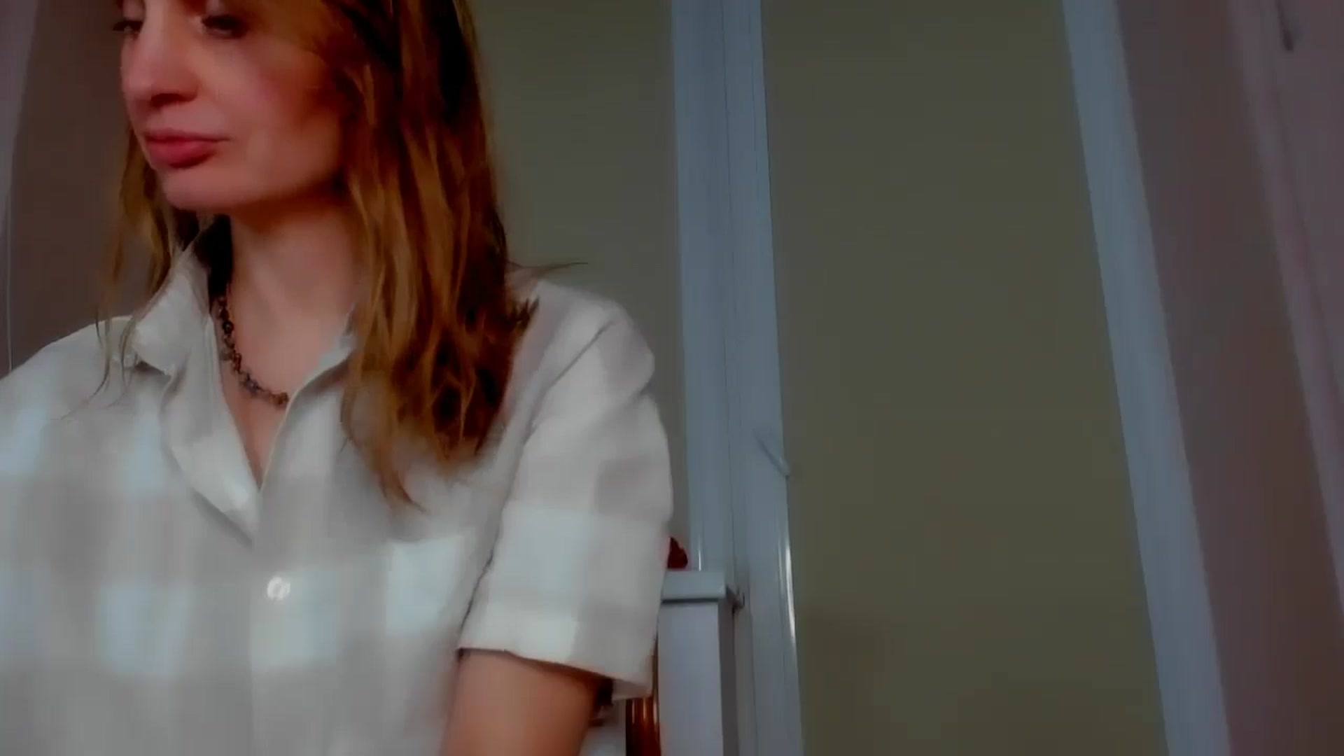 Gallery image thumbnail from Elenapre's myfreecams stream on, 06/07/2024, 05:59 image 3 of 20